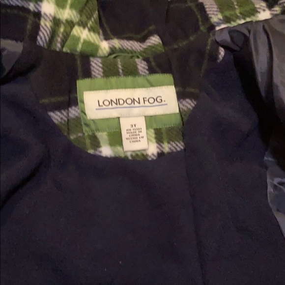 Boys Puffer Jacket Size 3T Like New! - Picture 4 of 4